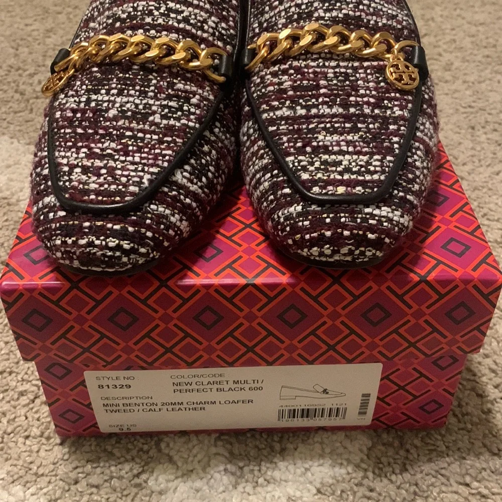 Tory Burch, Mini Benton Charm Loafer Tweed, New Claret Multi, US 9.5